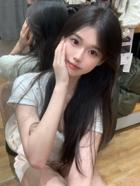 萌兒 159cm.B+奶-19歲