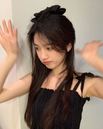 天空  158cm.C奶.20歲