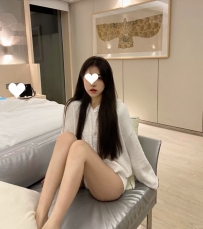 Julia｜160cm.C奶.19歲