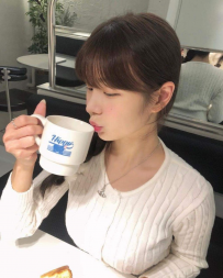 薇薇 162cm.D奶.23歲